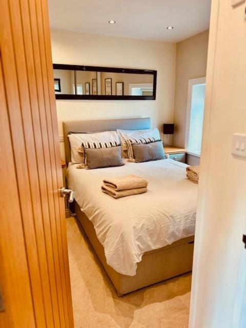 Blankednick Boltholes - 3 Beautiful Family Or Couples Cornish Getaways Villa Truro Exteriör bild